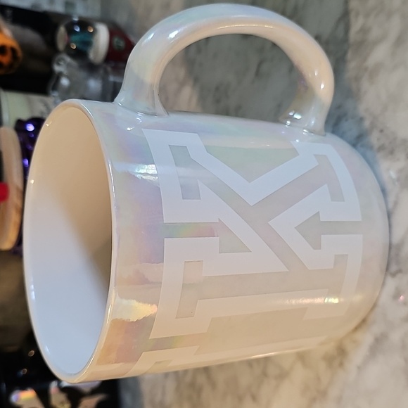 PINK Victoria's Secret Oversized Iridescent white Pearlized Mug 30 oz - Picture 9 of 12